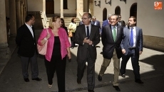 Iglesias recibe a la Comisión de Industria, Energía y Turismo del Senado