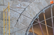 Foto 5 - La reparación del arco de la bóveda de Amayuelas se completará este viernes