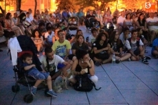 Foto 3 - Cine en la 'Gran Pantalla' de la Biblioteca Torrente Ballester