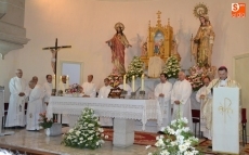 Foto 4 - Multitudinaria celebración de la Virgen del Carmen en las Carmelitas