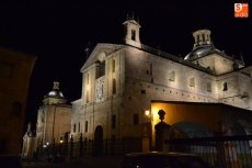 Foto 3 - La Catedral, Cerralbo y el Castillo vuelven a lucir de noche