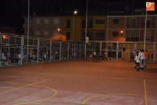 Foto 6 - Patinaje y más fútbol sala en la noche del viernes de las fiestas de Las Canteras