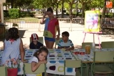 Foto 6 - Superhéroes y superheroínas se adueñan del Parque de La Glorieta