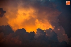 Foto 4 - 'El cielo salmantino en llamas', imágenes de la tormenta de verano