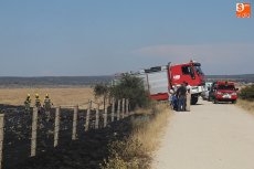 Foto 6 - Un incendio calcina en Vitigudino cerca de cinco hectáreas de pasto