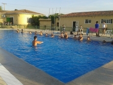 Foto 6 - Las piscinas se convierten en el centro de las actividades de verano organizadas por el...
