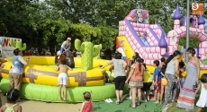 Foto 3 - Los vecinos de Garrido disfrutan de una jornada lúdica para niños