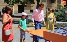Foto 5 - Talleres, juegos y un zancudo para celebrar el 'Día de los Abuelos' en Los Bandos