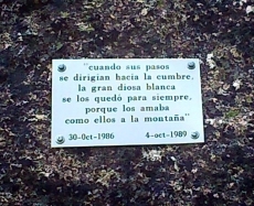 Circo glacial de Hoya Moros, donde nace el río Cuerpo de Hombre