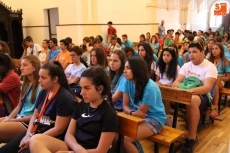 Alumnos de los colegios de Enrique de Oss&oacute;, tras las huellas de Teresa