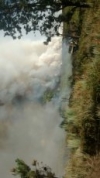 Foto 2 - El pavoroso incendio de la localidad cacereña de Acebo se acerca a El Payo