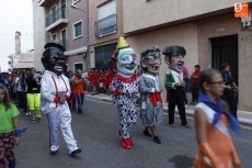 Foto 5 - Los niños levantan a todo el pueblo al grito de ¡Viva San Roque, viva Carbajosa!