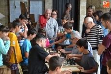 Foto 5 - Tarde de ajedrez en plena Plaza Mayor