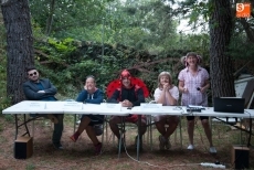 Foto 6 - Diversión y derroche de colorido en la fiesta de disfraces del Camping Sierra de Francia