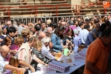 Foto 6 - La capital de La Ribera se rinde a San ‘Bartolo’ en el día grande de las Fiestas del Toro 