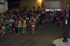 Foto 5 - La fiesta continúa con una paella para mil personas y los disfraces infantiles