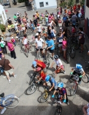 Buena participación de niños y mayores en el Día de la Bici de Puente del Congosto
