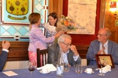 Foto 4 - El Bolsín rinde homenaje junto a numerosos familiares y amigos a Juan Manuel Criado