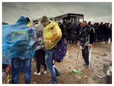 Foto 6 - De la fotografía a la injusta caridad, y de aquí al lavado de conciencias.