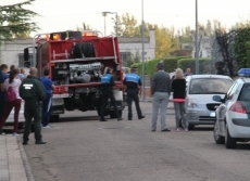 Foto 3 - Sofocado un fuego en una vivienda de la urbanización Los Álamos