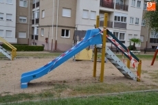 Foto 4 - El Ayuntamiento toma medidas en los parques de la calle Alberca y Las Canteras