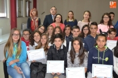Foto 4 - La primera promoción British del Colegio Miróbriga recibe sus diplomas
