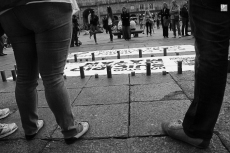 Foto 4 - Concentración de ‘Stop Desahucios’ para denunciar un suicidio en Santiago