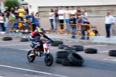 Foto 3 - Exitoso regreso del espectáculo de las motos al centro de la ciudad