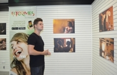 Dave Casanova muestra sus 'Recuerdos Cristalinos' en el Centro Comercial El Tormes