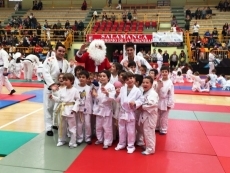 Foto 3 - El pabellón Würzburg acoge la primera jornada de los Juegos Escolares de Judo