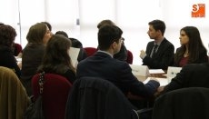 Foto 3 - Alumnos de Ciencia Política realizan un simulacro del Consejo Europeo