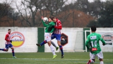 El CD Guijuelo pierde ante el Real Sporting B en el primer partido de 2016 (0-2)