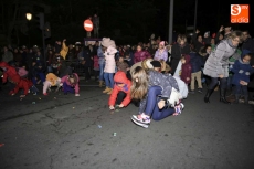 Los Reyes Magos reparten más de 4.000 kilos de caramelos 