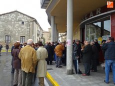 Procesión y repique de campanas para rendir honores a San Vicente