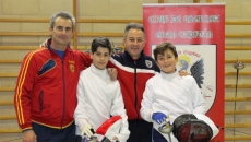 El campeón del mundo Roberto Codón visita al Club Esgrima Gran Capitán