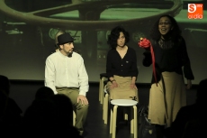 Profesores de la escuela de artes escénicas de Monk representan ‘El autobús de Rosa Parks’