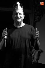 Miguelón y Maestro Ruiz combinan humor y música en ‘Fuga en Mi Renol’