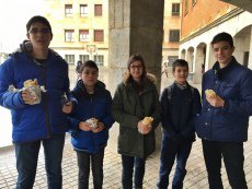 Jornada solidaria en el Colegio Maristas con la Operación Bocata