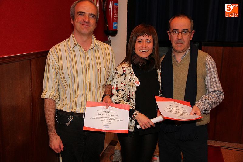 Juan Manuel Seco, Yoana Izquierdo e Ignacio Echevarría en la entrega de premios.