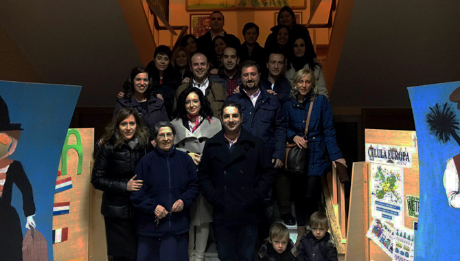 Los quintos del 76 iniciaron su encuentro con una visita al colegio La Encarnación