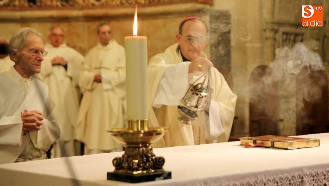La Misa Crismal prepara los óleos para los sacramentos