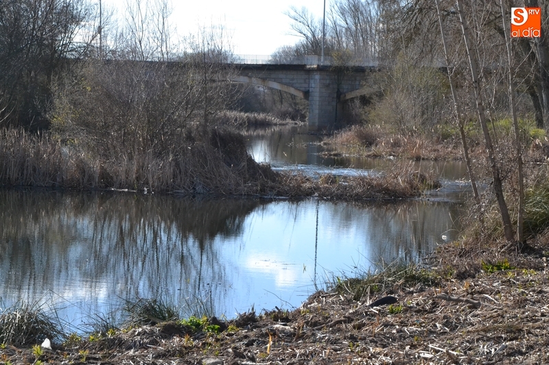 Abierta una de las compuertas de la antigua fábrica de La Concha