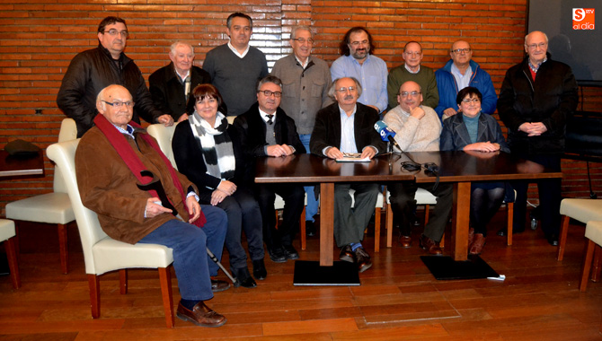 El jurado seleccionaba estas tres obras entre las 30 presentadas