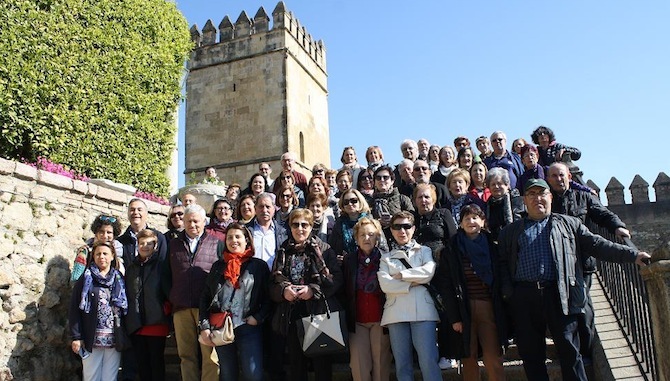Usuarios y familias de AFA Salamanca viajan a Córdoba gracias al programa Puentes de apoyo  