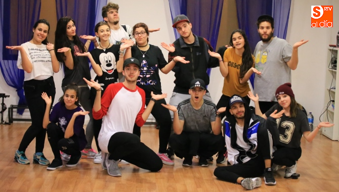 Satisfacción entre los participantes de la segunda edición de Danz´Salamanca / Foto de Alberto Martín