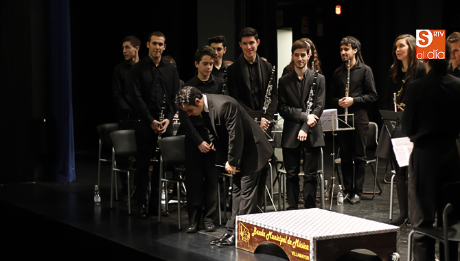 Actuación de la Banda de Música de Villamayor / Foto de Alejandro López