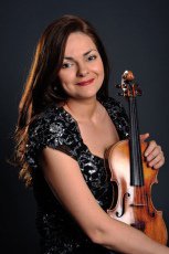 Concierto de la violinista Tatiana Samouil y el pianista Rotislav Krimer este lunes en el Teatro...