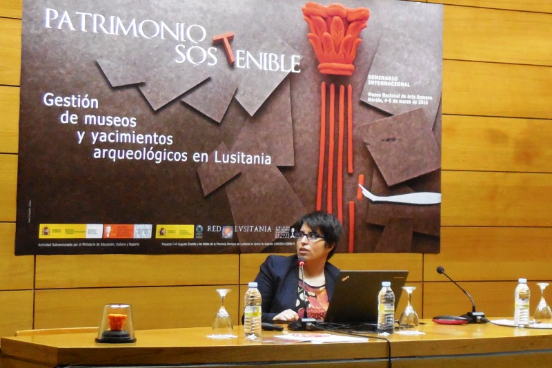 Verónica Pérez durante la conferencia