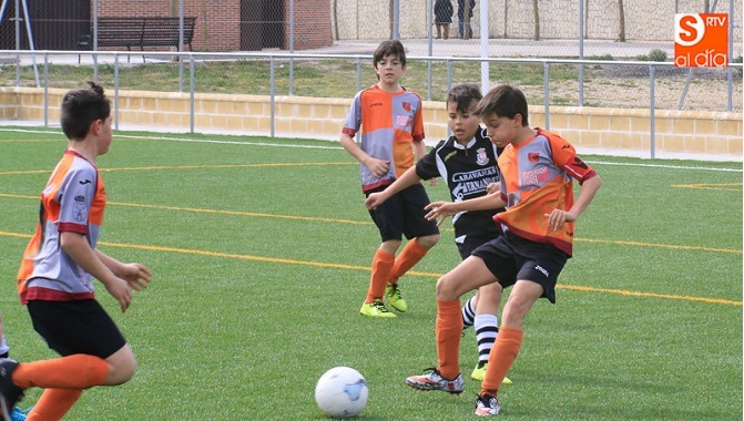 Amigos de Cabrerizos - Carbajosa, de la provincial alevín