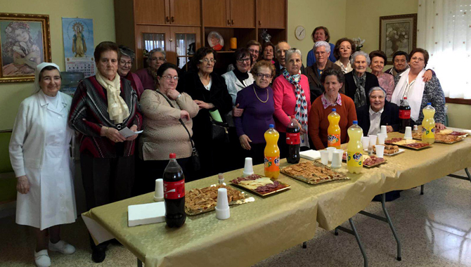 Una treintena de personas participaron en el encuentro anual de Voluntarias de San Vicente celebrado en Macotera